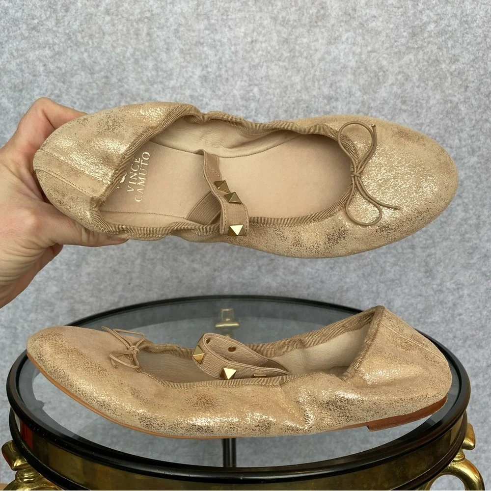 Vince Camuto metallic good